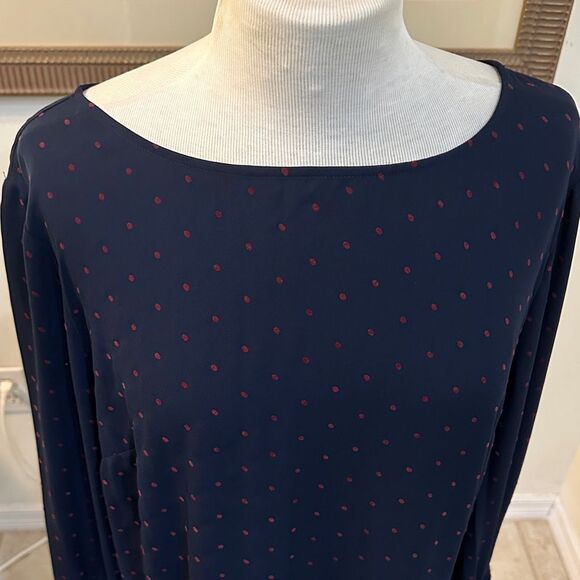 Ann Taylor Navy Blue Polka Dot Pattern Top Size Large - Picture 7 of 11